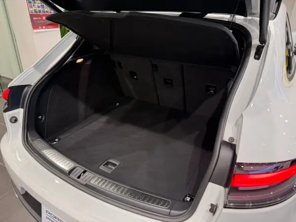 Porsche Macan PDK 4WD — photo 9