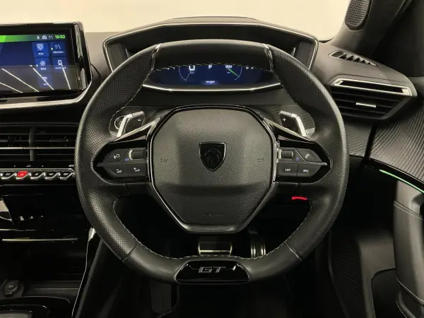 2024 Peugeot 2008 — photo 3