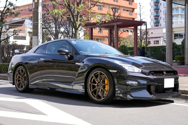 Nissan GT-R 3.8 Premium Edition T-Spec 4WD One Owner Shutter Garage Storage Non-Smoking Nismo Sport Re-tuning SRS Side Airbag Premium Sport Floor Mat Genuine Drive Recorder P Glass (Midnight Purple)