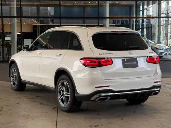 2022 Mercedes-benz Glc — photo 2
