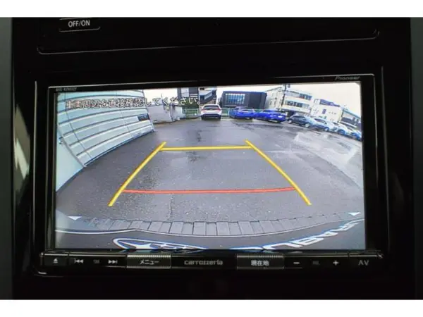 Subaru Forester 2.5 Premium 4WD with Dual-Zone Automatic Climate Control, Paddle Shifters, Smart Rearview Mirror, Rear Cross-Traffic Alert, Power Rear Gate, 18-inch Alloy Wheels (Ice Silver Metallic) — photo 9