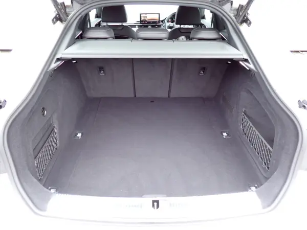 Audi A5 Sportback 35 TDI S Line Comfort Package Virtual Cockpit Plus One Owner Non-Smoking Car (Glacier White Metallic) — photo 8