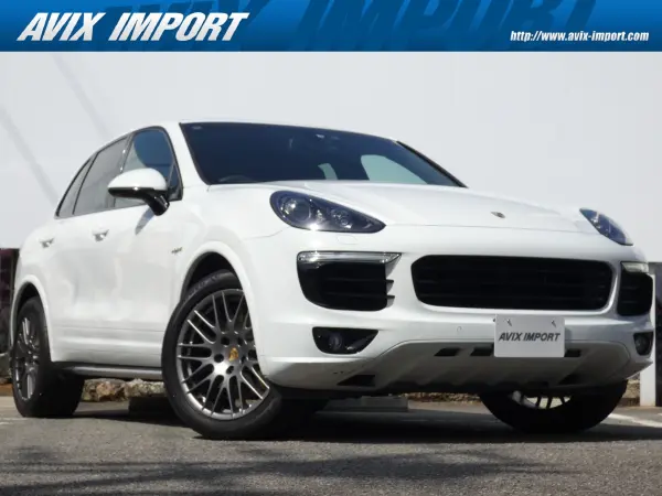 Porsche Cayenne S E-Hybrid Platinum Edition Tiptronic S 4WD Sport Chrono Package Sport Design Package Black Partial Leather All Seat Heaters 8-way Entry D PCM Navigation Backup Camera BOSE RS Spider 20AW Non-Smoking Authorized Dealer Car (White)