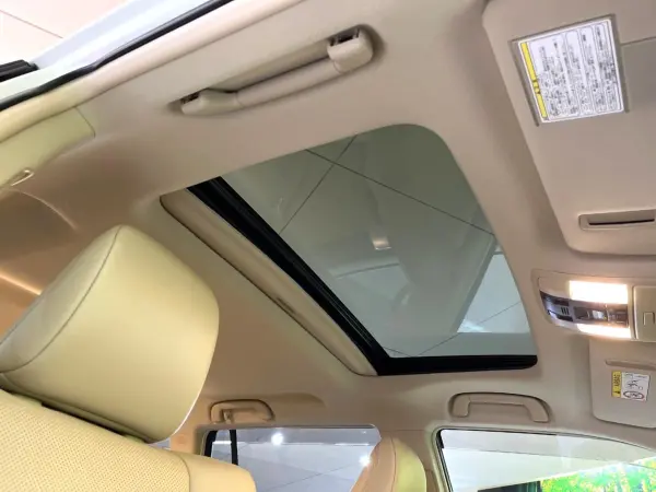 2023 Toyota Landcruiser Prado — photo 3