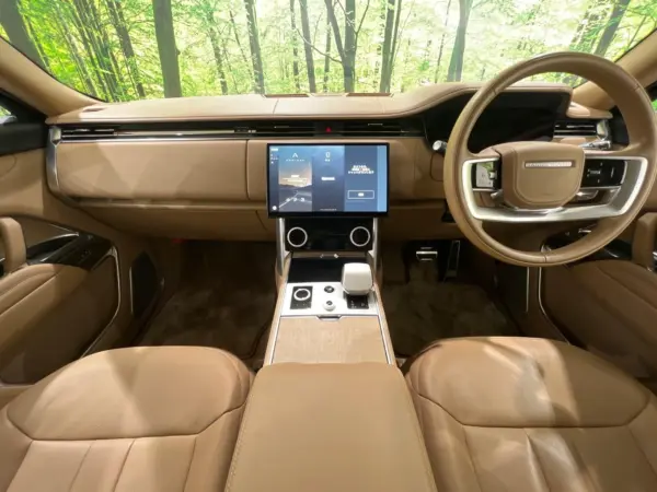 2023 Landrover Rangerover — photo 2