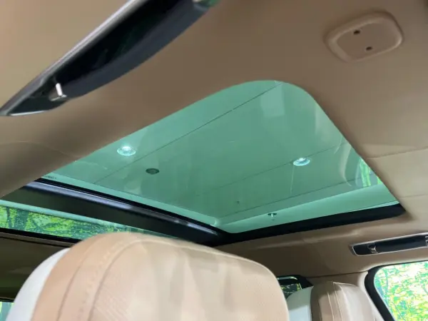 2023 Landrover Rangerover — photo 3