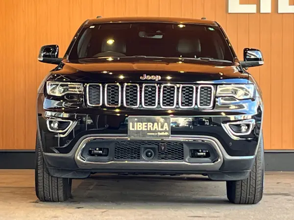 Jeep Grand Cherokee Limited 4WD ACC LKA BSM Genuine Navigation TV Front/Side/Back Camera Parking Assist Black Leather Air Seat Seat Heater Power Seat LED Headlights Auto Lights 18-inch AW Smart Key Power Back Door Side Step (Diamond Black Crystal Pearl C) — photo 8