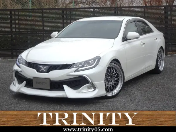 Toyota Mark X 2.5 250G New Late Model F Bumper & Aero / New Fiber Small & Sequential Winker Head & Tail Lights / New 20 Inch Wheels & Tires / Lowered / Navi TV / ETC / Backup Camera / Bluetooth Audio (Pearl White)
