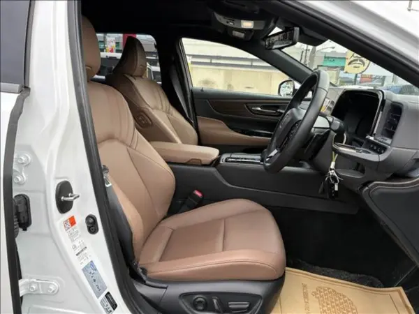 Toyota Crown 2.5 Z Hybrid — photo 7