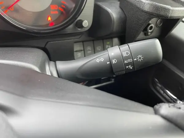 Suzuki Jimny Sierra 1.5 JC 4WD — photo 8