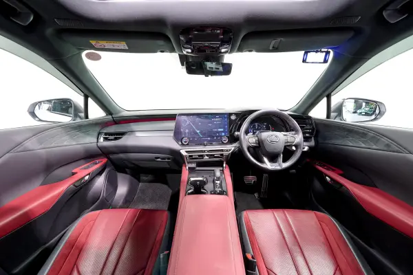 Lexus RX 500h F Sport Performance 4WD with Inspection and Maintenance / Orange Calipers / 21-inch Alloy Wheels / Teammate / Red Interior / Ventilated Seats / Head-Up Display / 360-Degree Monitor / (Pearl) — photo 9