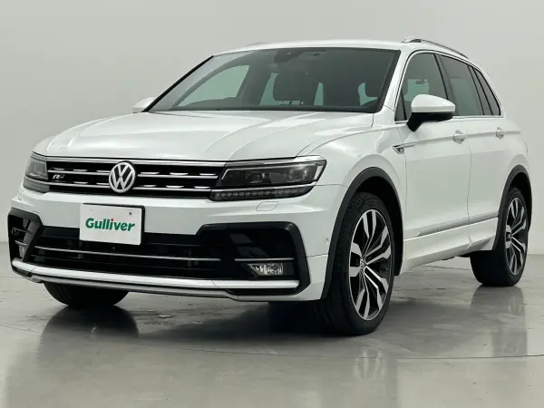 Volkswagen Tiguan TDI 4Motion R-Line Diesel Turbo 4WD with Genuine Navigation, Genuine Leather Seats, All-Around Drive Recorder, Full-Seg TV, Bluetooth, ETC, All-Seat Heated Seats, Driver Power Seat, Radar Cruise Control, Head-Up Display, Genuine 20-inch Alloy Wheels (White Pearl) — photo 9