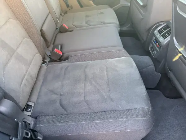 Volkswagen Tiguan TDI 4Motion Highline Diesel Turbo 4WD with Adaptive Cruise Control, Blind Spot Monitor, Lane Keep Assist, Smart Key, Smartphone Link, Power Tailgate, Collision Mitigation Braking, Drive Recorder, LED Headlights (Black) — photo 8