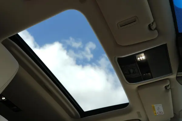 Toyota Land Cruiser 300 3.5 ZX 4WD — photo 8