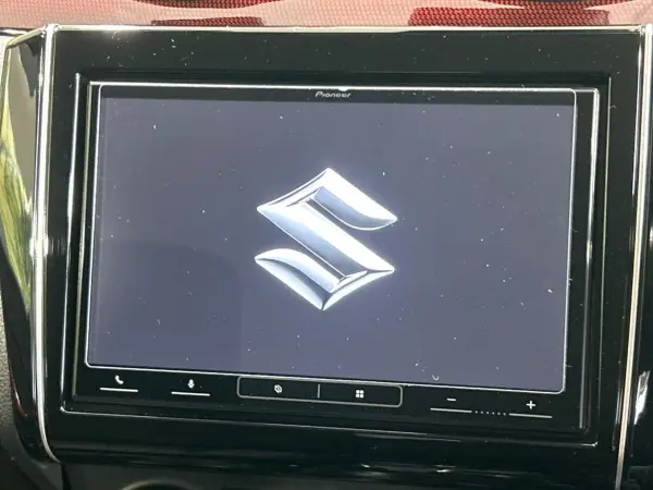 2021 Suzuki Swift — photo 3