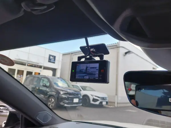 2023 Peugeot 308 — photo 2