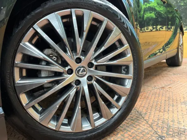 Lexus RX 350h Version L — photo 9