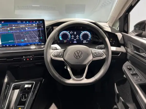 Volkswagen Golf TDI Style Diesel Turbo Certified Used Car Non-Smoker One-Owner (Granadilla Black Metallic) — photo 8