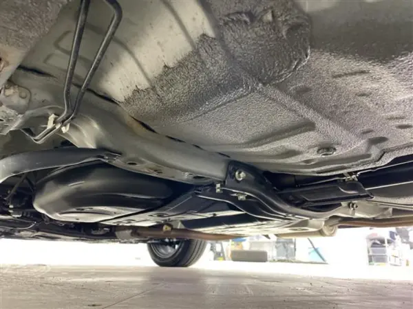 Honda Fit 1.3 Ness 4WD One Owner Honda Sensing (Gray Metallic) — photo 9