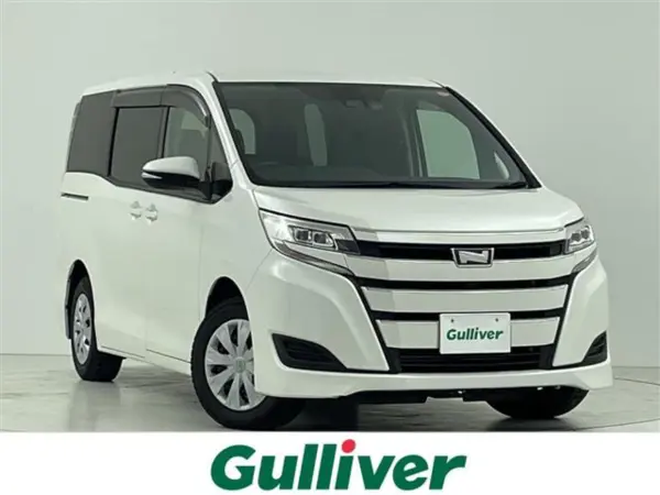 Toyota Noah 2.0 X
