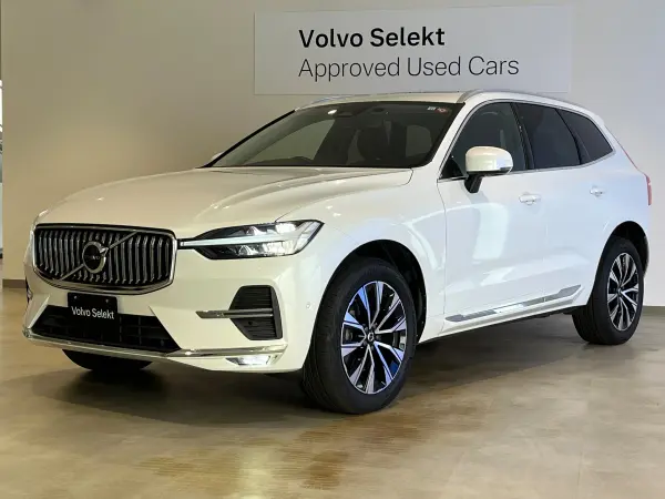 2022 Volvo Xc60 — photo 3