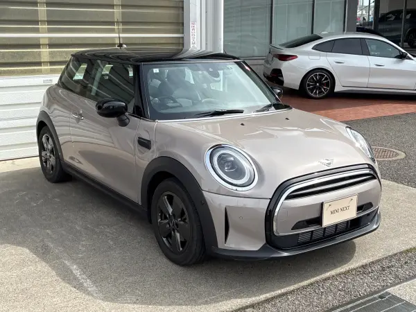 Mini Cooper 3-Door Premium Plus Package DCT Apple CarPlay (Roof Top Grey Metallic) — photo 9