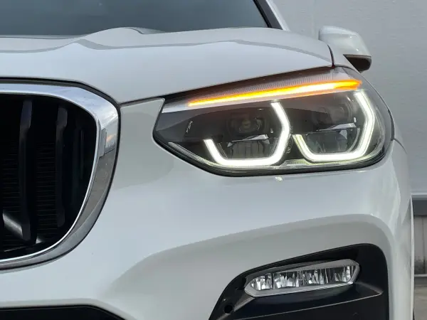 BMW X3 xDrive20d M Sport Diesel Turbo 4WD Sunroof One Owner Highline Package Non-Smoking Car Head-Up Display Surround View Camera Blind Spot Monitor Active Cruise Control Power Tailgate Full-Seg Front/Rear Dashcam LED Headlights (Alpine White III) — photo 9