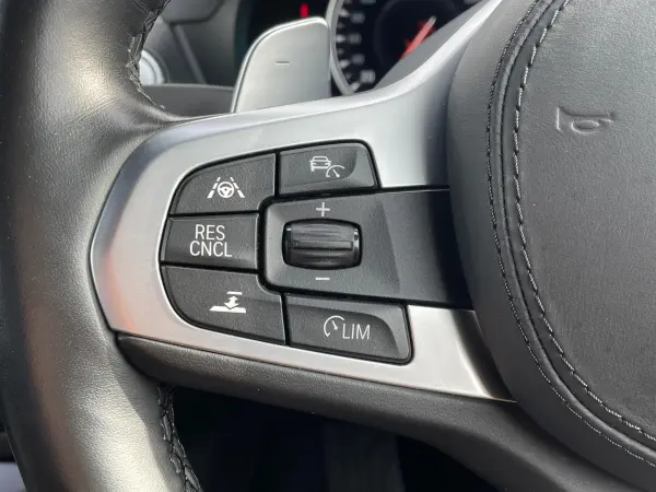 BMW X3 xDrive20d M Sport Diesel Turbo 4WD Sunroof One Owner Highline Package Non-Smoking Car Head-Up Display Surround View Camera Blind Spot Monitor Active Cruise Control Power Tailgate Full-Seg Front/Rear Dashcam LED Headlights (Alpine White III) — photo 7