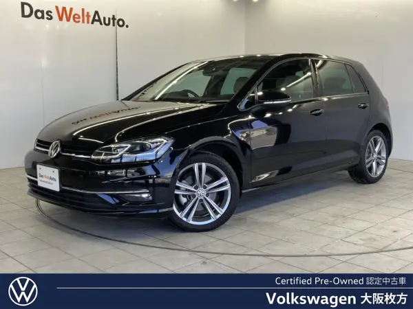 Volkswagen Golf TDI Highline Meister Diesel Turbo LED Headlights Leather Seats Genuine 17-inch Alloy Wheels Genuine Navigation ETC 2.0 Digital Meter Cluster ACC Smart Key Front Seat Heaters Driver's Power Seat Backup Camera (Deep Black Pearl Effect)