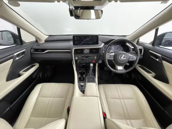 2020 Lexus Rx — photo 2
