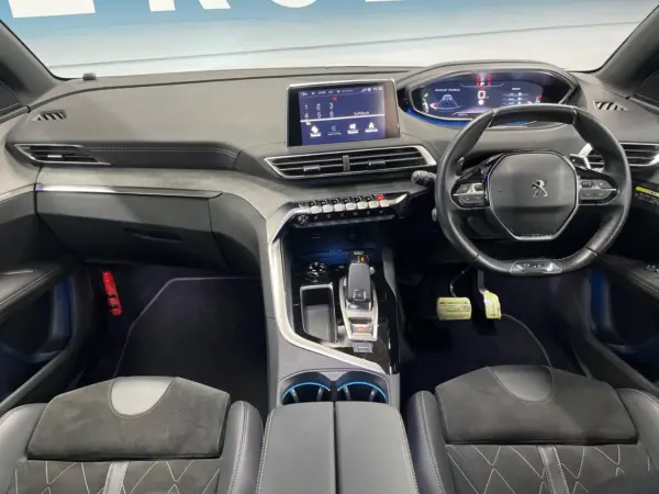 2019 Peugeot 5008 — photo 2