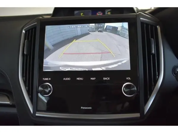 Subaru Forester 2.0 Advance 4WD with Front Camera, Left Side Camera, Dual-Zone Automatic Climate Control, Paddle Shifters, X-MODE, Smart Rearview Mirror, Power Rear Gate, 18-inch Alloy Wheels (Ice Silver Metallic) — photo 7