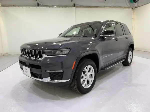 Jeep Grand Cherokee Limited 4WD — photo 8