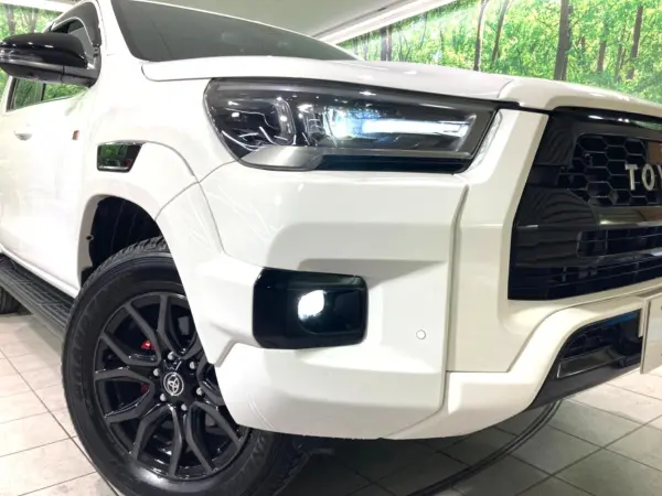 Toyota Hilux 2.4 Z GR Sport Diesel Turbo 4WD — photo 8