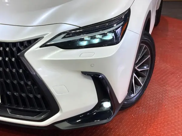 Lexus NX250 Sunroof Genuine 9.8-inch Display Around View Camera Pre-Collision System Radar Cruise Control Power Back Door Leatherette Seats Seat Heater Seat Ventilation Power Seat Genuine 18-inch Alloy (Sonic Quartz) — photo 8
