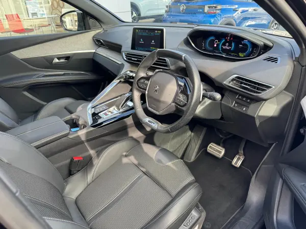 Peugeot 3008 GT Hybrid4 4WD with ETC, Dashcam, LED Headlights, ACC, Genuine 18-inch AW Power Seats, Power Tailgate, Seat Heaters, Sunroof (Perla Nera Black) — photo 7