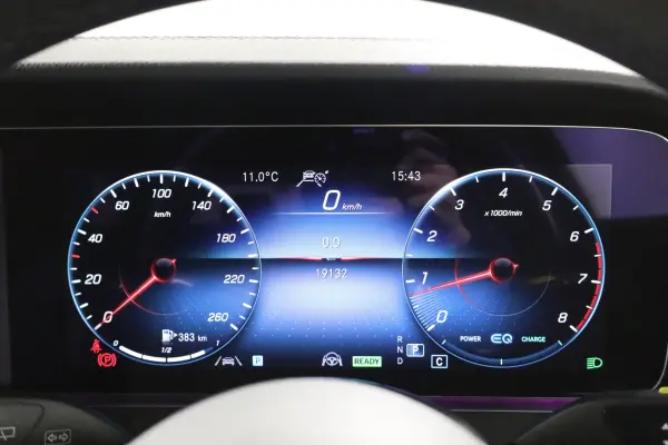 Mercedes-Benz E-Class Wagon E200 Sport (BSG Model) MP202302 (Diamond White) — photo 7