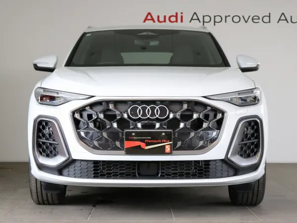 2025 Audi Q5 — photo 2