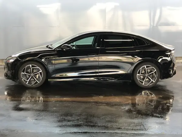 2024 Byd Seal — photo 3