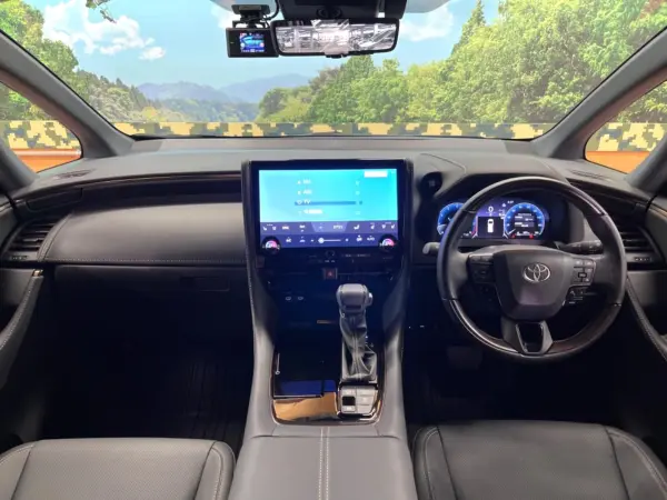 2024 Toyota Alphard — photo 2