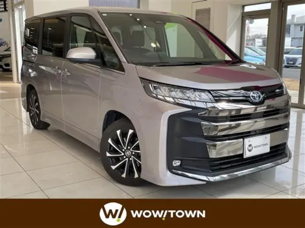Toyota Noah 1.8 Hybrid S-Z Comfort Convenience Package Toyota Safety Sense Navigation All-Around View Both Side Power Sliding Doors Power Back Door Radar Cruise Control LED Half Leather Seats Seat Heaters Genuine AW ETC (Metal Stream Metallic)