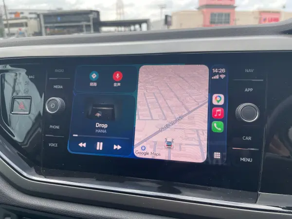 2019 Volkswagen Polo — photo 2