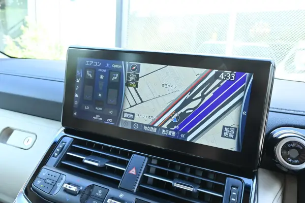 Toyota Land Cruiser 300 3.5 ZX 4WD Modellista Sunroof Cool Box Rear Air Suspension BSM JBL Premium Sound System ETC2.0 Panoramic View Monitor Beige Leather Genuine Leather Seats — photo 7