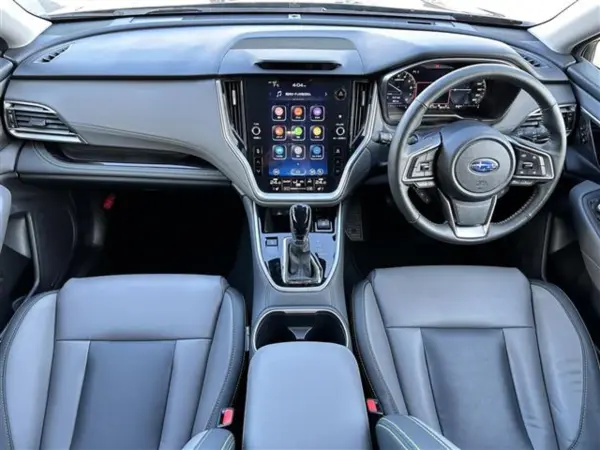 2022 Subaru Legacy Outback — photo 2