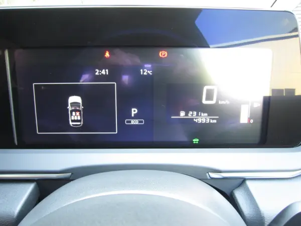 Nissan Note 1.2 X 90th Anniversary Edition with Genuine Navigation & Around View Monitor & ProPilot & ETC & LED Headlights & Alloy Wheels (Red) — photo 9