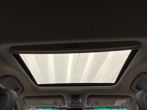 2023 Toyota Landcruiser Prado — photo 3