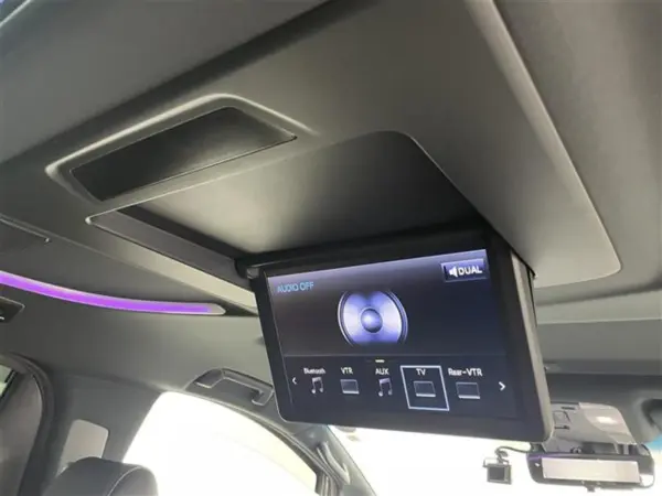 Toyota Alphard Hybrid 2.5 Executive Lounge S E-Four 4WD — photo 7