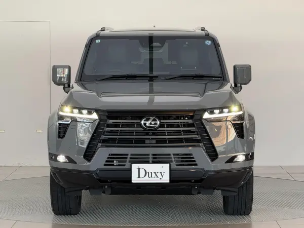 2026 Lexus Gx — photo 2