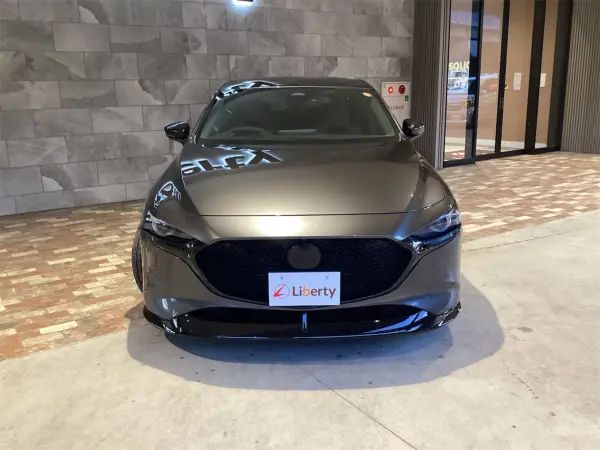 2024 Mazda 3 Fastback — photo 2