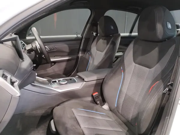 2025 Bmw 3 Series — photo 9 | Tuminion Kenya